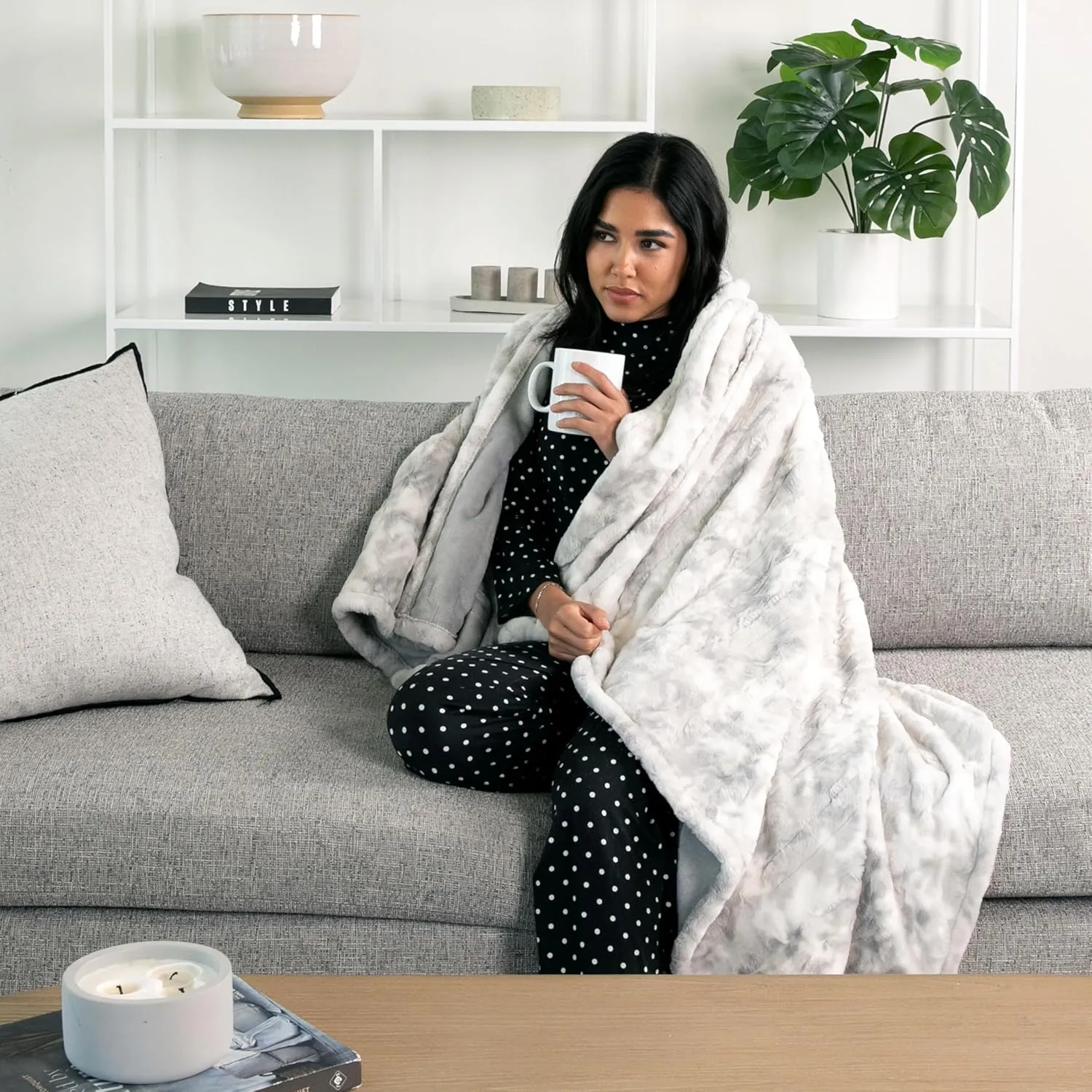 Brookstone Heated Throw Blanket - Heat Blankets Electric - Faux Fur Heated Throw Blanket- 4 Heat Settings, 4-Hour Auto Shut Off, 100% Polyester, 50"x60" - Ivory Marble