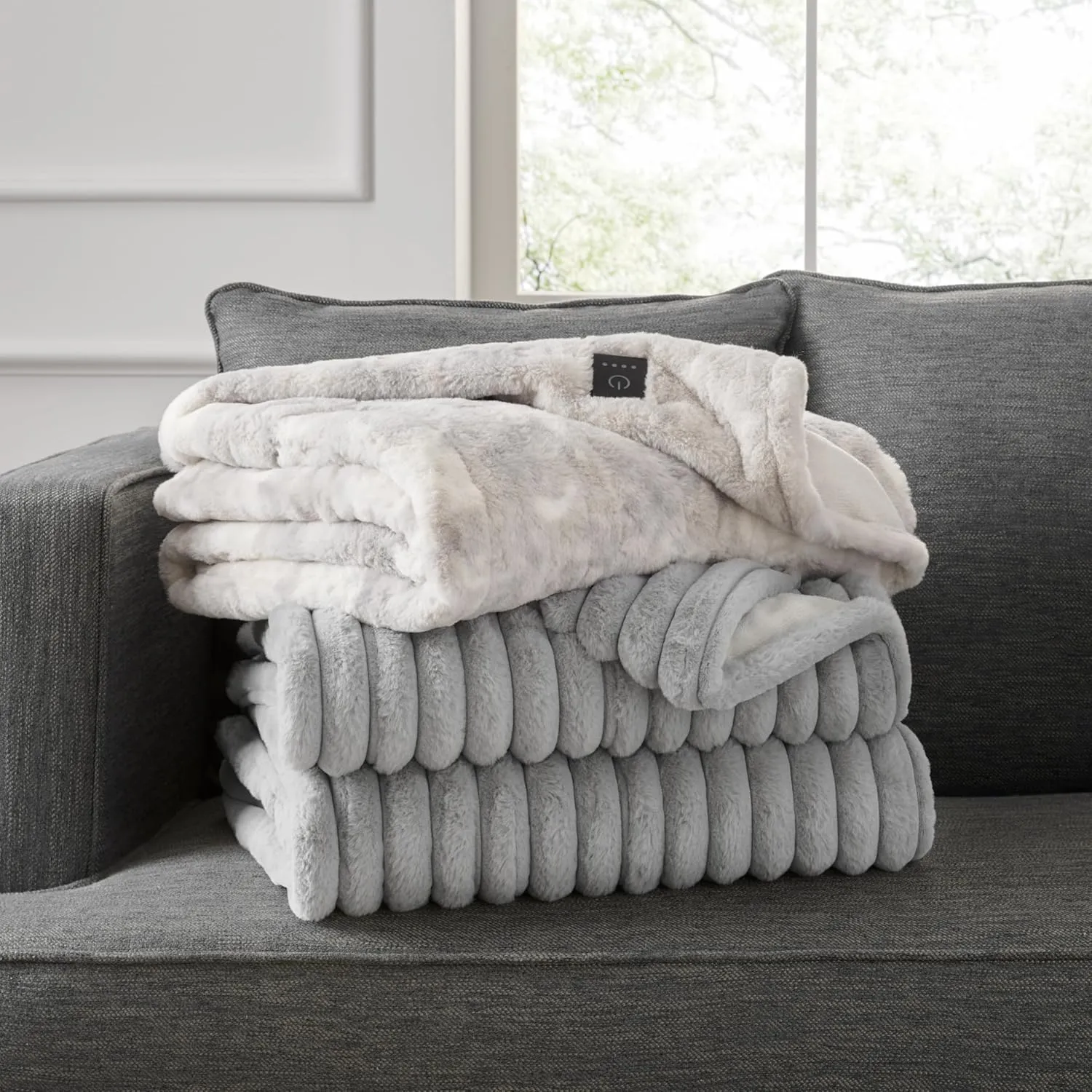 Brookstone Heated Throw Blanket - Heat Blankets Electric - Faux Fur Heated Throw Blanket- 4 Heat Settings, 4-Hour Auto Shut Off, 100% Polyester, 50"x60" - Ivory Marble