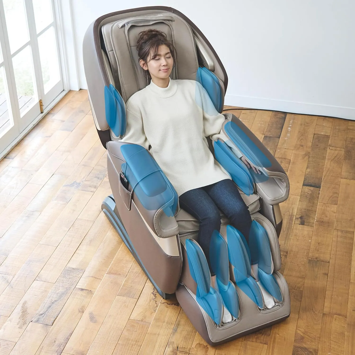 Calm Plus Flex Frame Track Massage Chair with Zero Gravity Technology, Electric Recliner, and Touchscreen Remote - Relax Your Mind and Body with Soothing Full Body Massages (Charcoal)