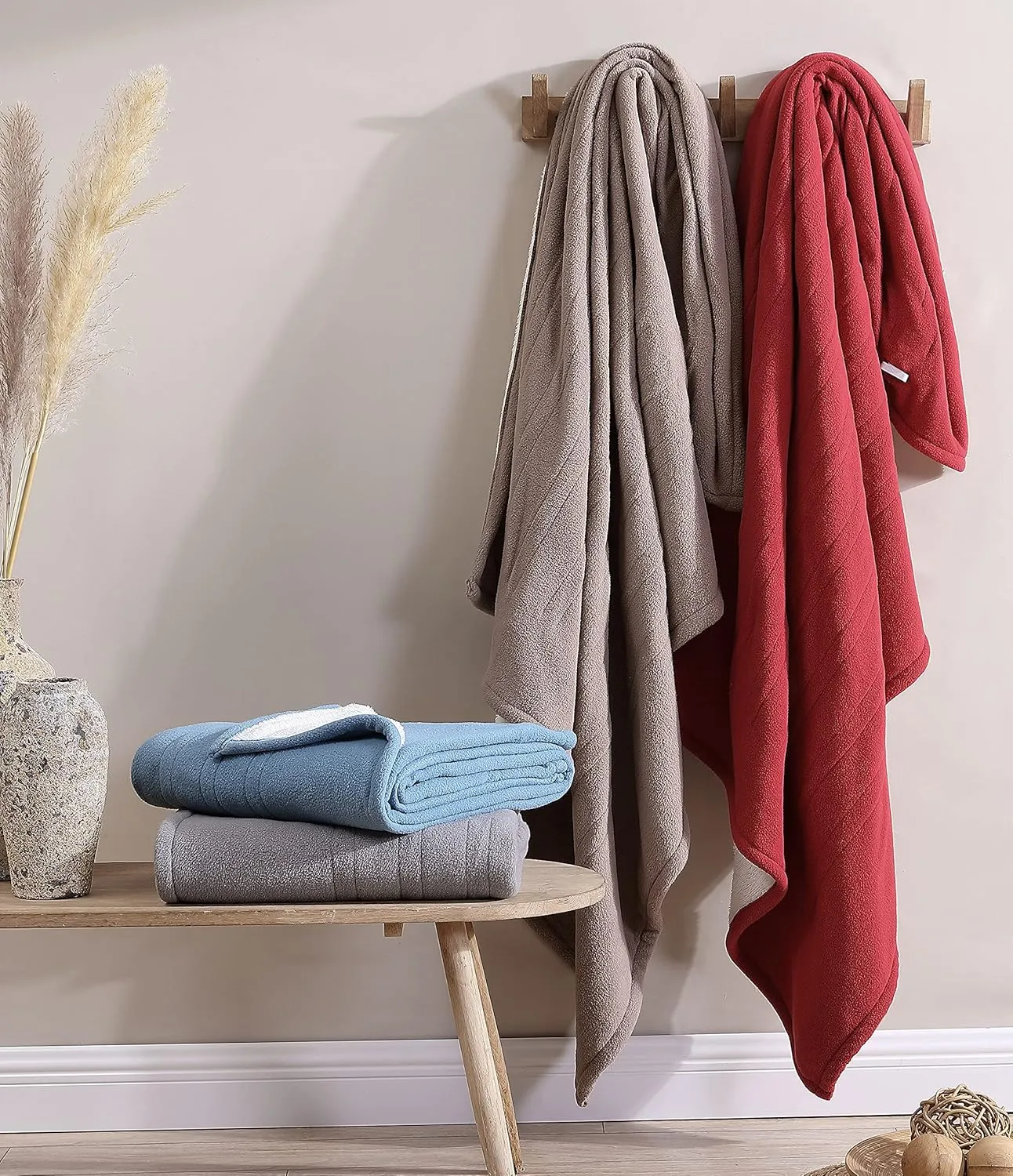 Eddie Bauer - Throw Blanket, Soft & Plush Heated Blanket, Cozy Fleece Bedding with Sherpa Reverse, 5 Heat Setting, Chambray Blue