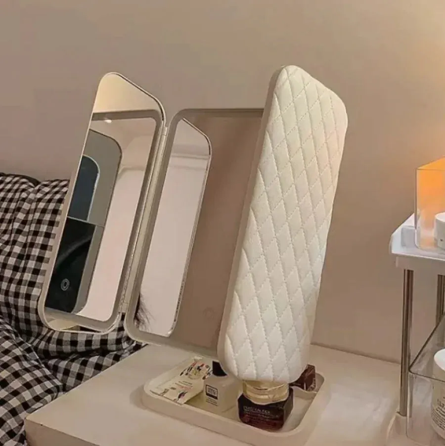 Espejo de Maquillaje LED con Lámpara de Escritorio Tri-Fold