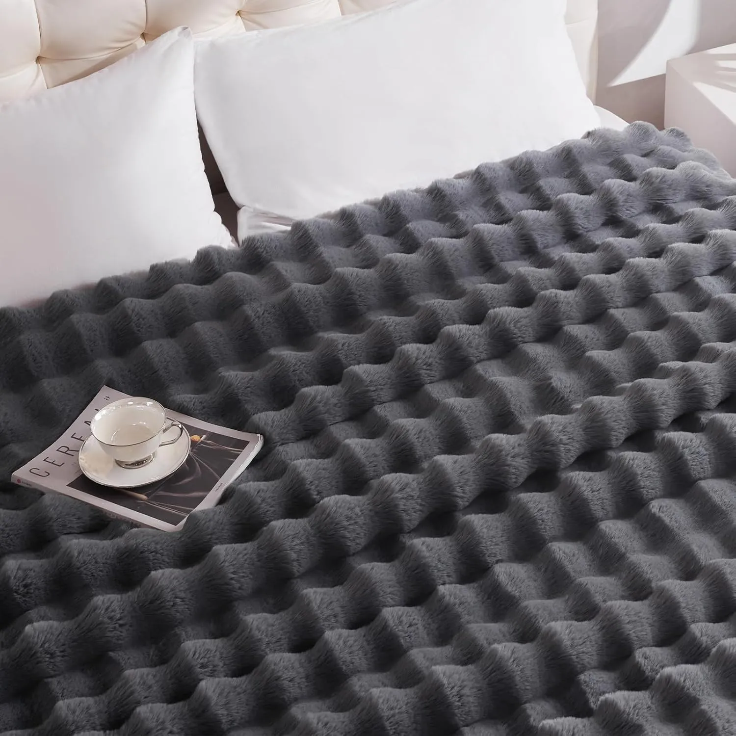 Heated Blanket Throw with 4 Hours Auto-Off 6 Heat Level, 50'' * 60'' Cozy Faux Rabbit Fur Bubble Electric Blanket with Overheat Protection, Soft Fast Heating Blanket with ETL (Dark Grey)