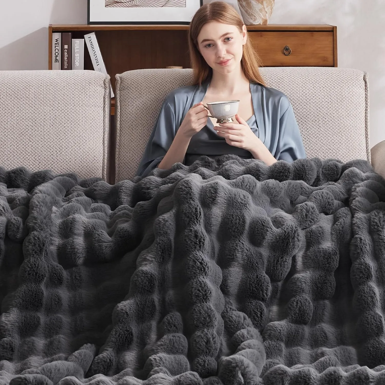 Heated Blanket Throw with 4 Hours Auto-Off 6 Heat Level, 50'' * 60'' Cozy Faux Rabbit Fur Bubble Electric Blanket with Overheat Protection, Soft Fast Heating Blanket with ETL (Dark Grey)