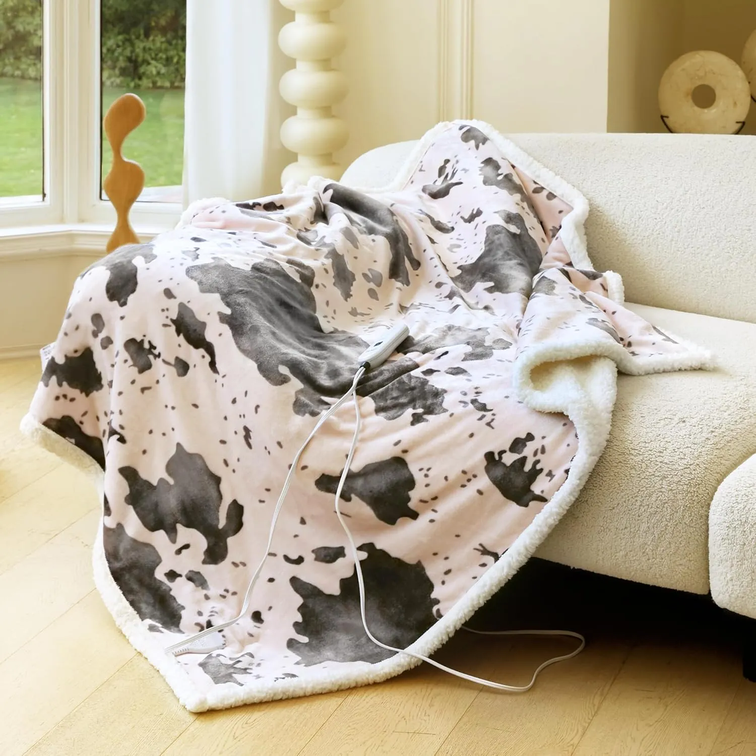Heated Throw Blanket Electric Throw with 4 Hours Auto-Off, Cozy Soft Fleece Sherpa Blanket, Washable, 50 x 60 Inches, Cow Print Pink