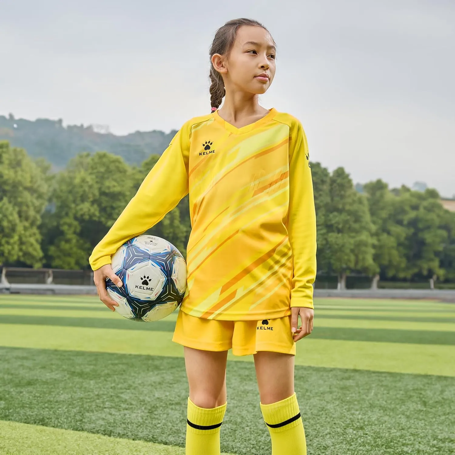 KELME Kids Goalie Shirt,Goalkeeper Jersey Padded Long Sleeve Soccer Football Training Uniform for Boys Girls