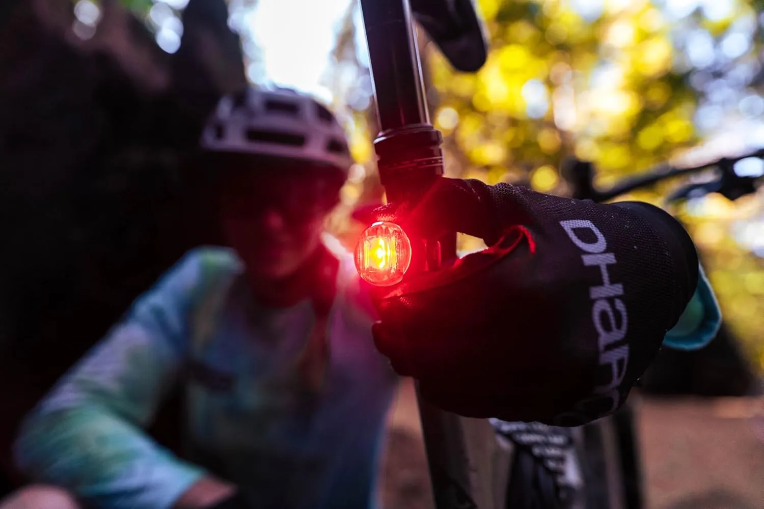 LEZYNE Femto USB Drive Bicycle Rechargeable IPX7 Waterproof Red LED Road Mountain Gravel Bike Rear Light w/Multiple Solid & Flash Modes | Silicone Rubber Mounting Strap Included, 5/15 Lumens