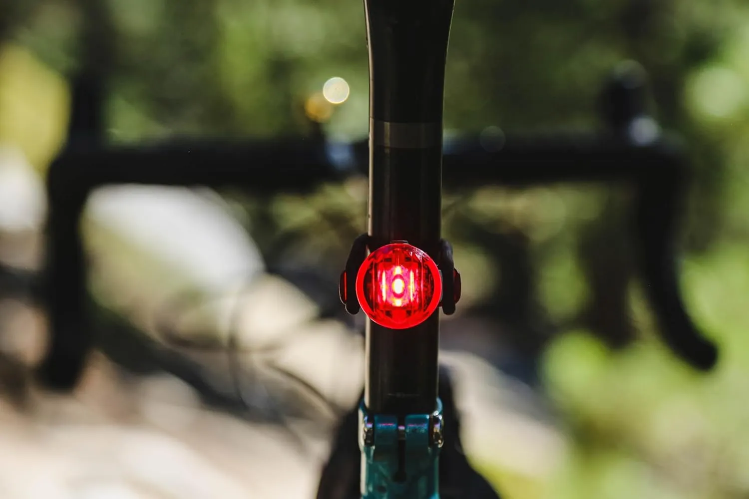 LEZYNE Femto USB Drive Bicycle Rechargeable IPX7 Waterproof Red LED Road Mountain Gravel Bike Rear Light w/Multiple Solid & Flash Modes | Silicone Rubber Mounting Strap Included, 5/15 Lumens