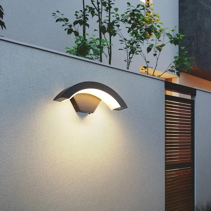 Outdoor Wall Light with Radar Motion Sensor – IP65 Waterproof Porch Sconce for Garden, Balcony, and Vestibule Lighting