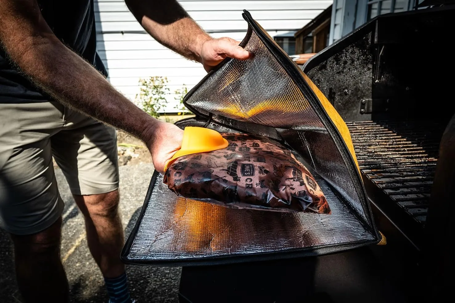 RestEZ BBQ Blanket