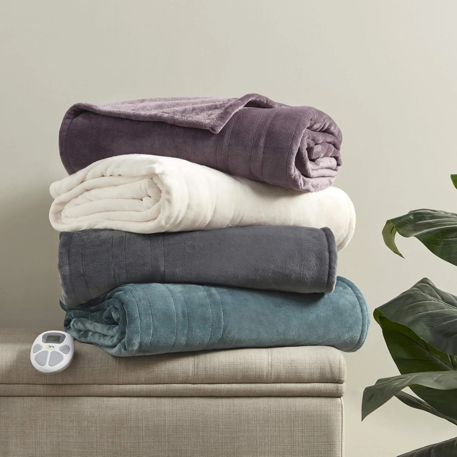Serta Reversible Fleece to Sherpa Electric Throw Blanket, Fast Heating, Auto Shut Off Timer, Multi Heat Setting, ETL Certified, Machine Washable, Grey 50"x 60"