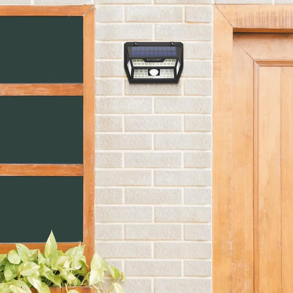 Solar Powered Motion Sensing Outdoors Wide Angle Wall Light with LEDs
