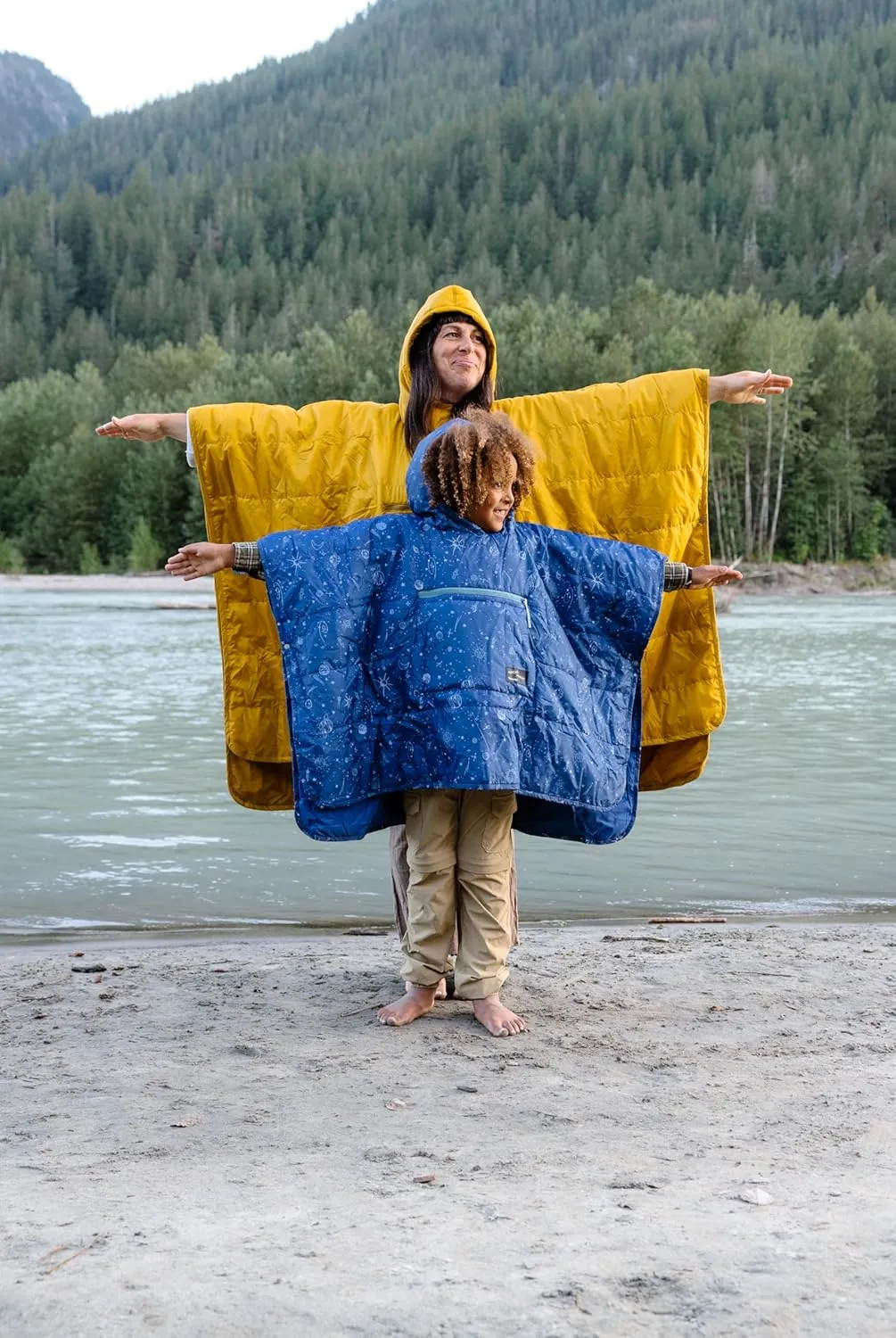 Therm-a-Rest Unisex-Youth Kids Honcho Poncho Wearable Hoodie Blanket