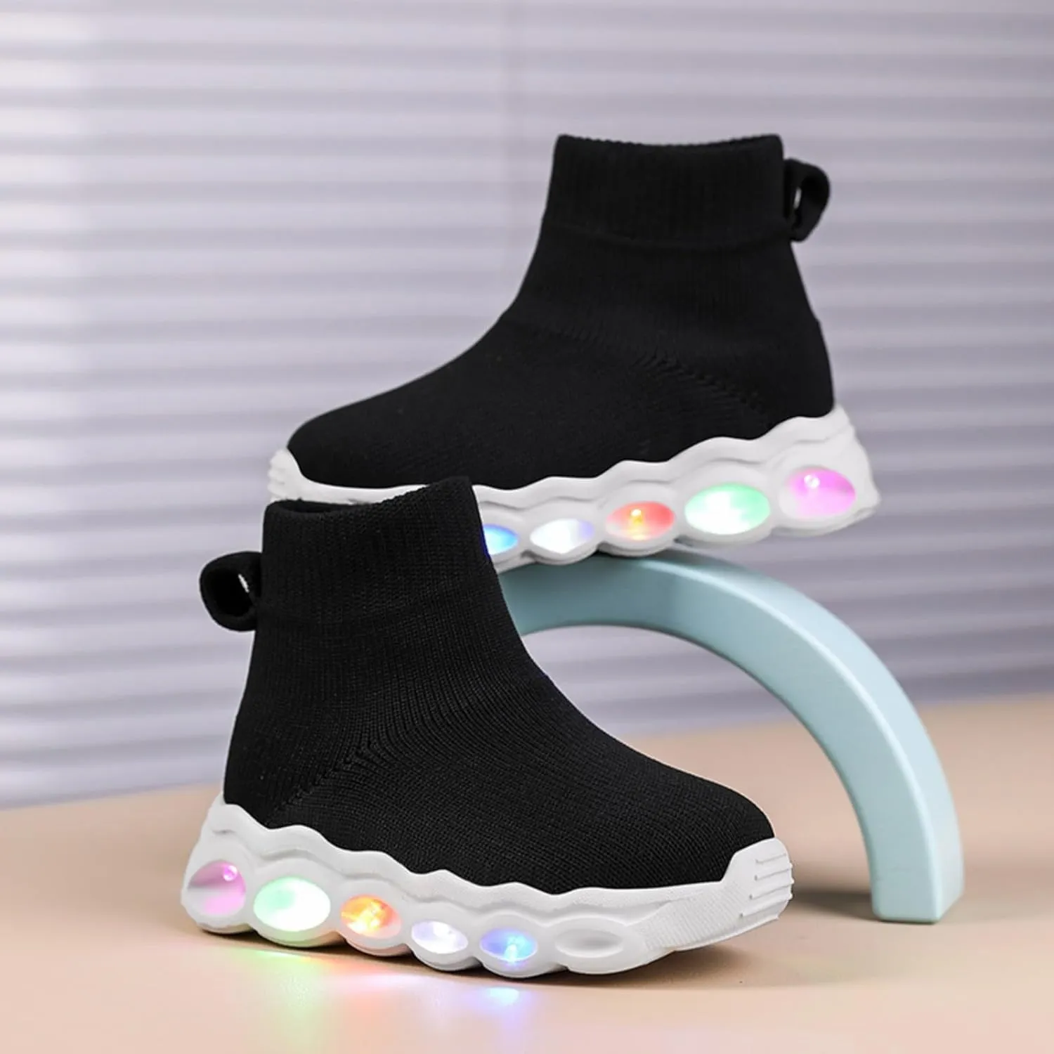 Toddler Little Kids Light Up Fashion Sneakers Slip on Led Shoe Breathable Casual First Walking Mesh Boys Girls