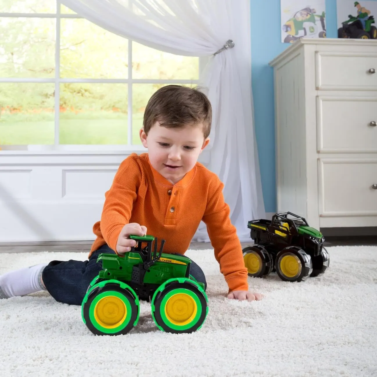 TOMY Monster Treads Lightning Wheels - John Deere Tractor - Motion Activated Light Up Monster Truck Toy - John Deere Tractor Toys with Monster Truck Tires - Ages 3 Years and Up