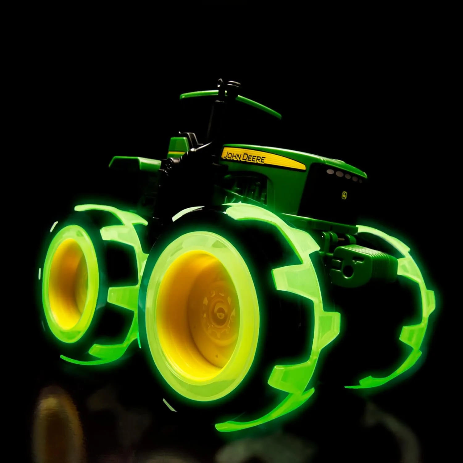 TOMY Monster Treads Lightning Wheels - John Deere Tractor - Motion Activated Light Up Monster Truck Toy - John Deere Tractor Toys with Monster Truck Tires - Ages 3 Years and Up
